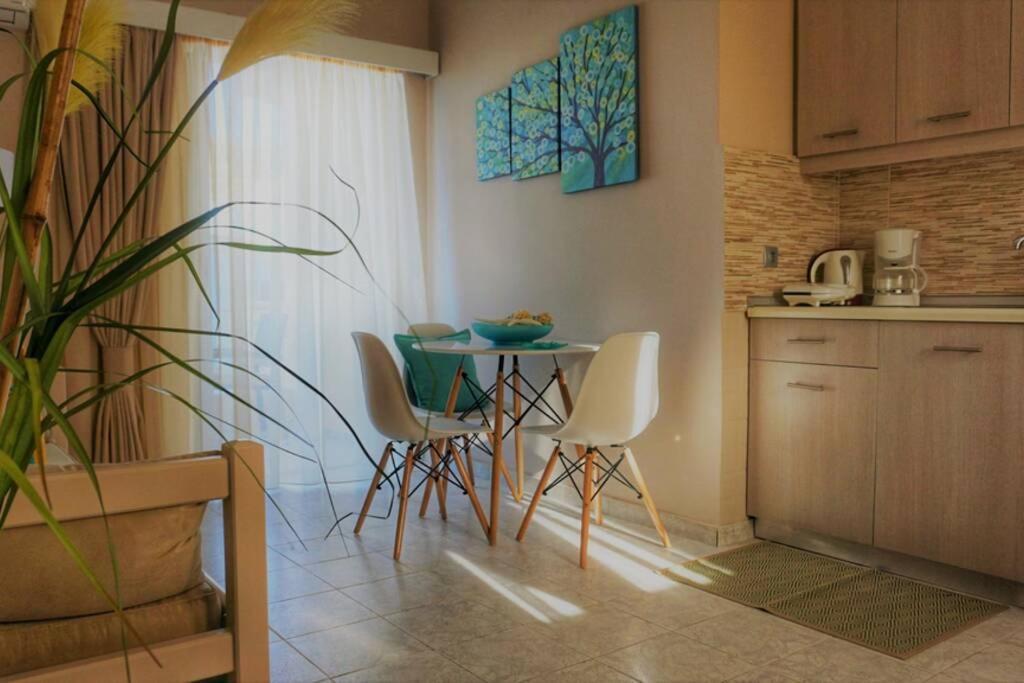 Remvi Deluxe Apartment 104 With Sea View Kárpathos Eksteriør billede